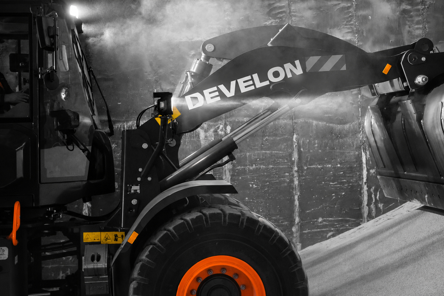 Develon DL220-7