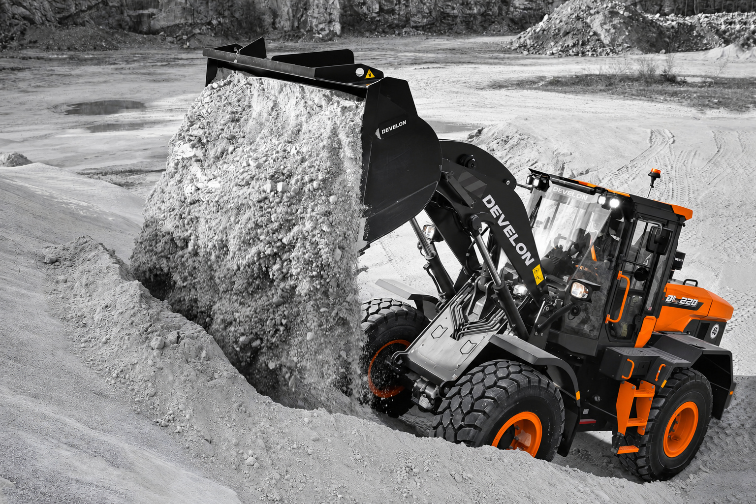 Develon DL220-7